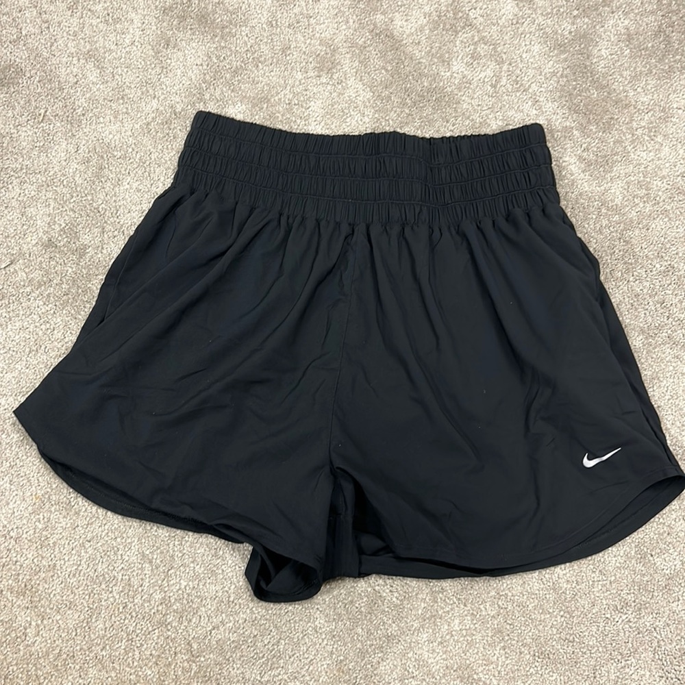 Nike Dri-FIT One Womens Ultra High-Waisted 3" Brief Lined Shorts Black Plus Size